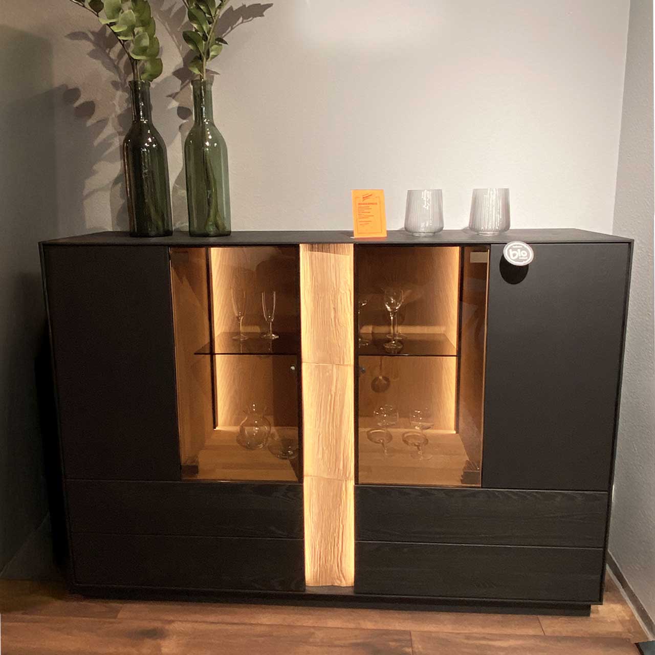 Hartmann KILVA - Highboard 9610-6171 inkl. Beleuchtung - SALE Hartmann KILVA - Highboard 9610-6171 inkl. Beleuchtung - SALE