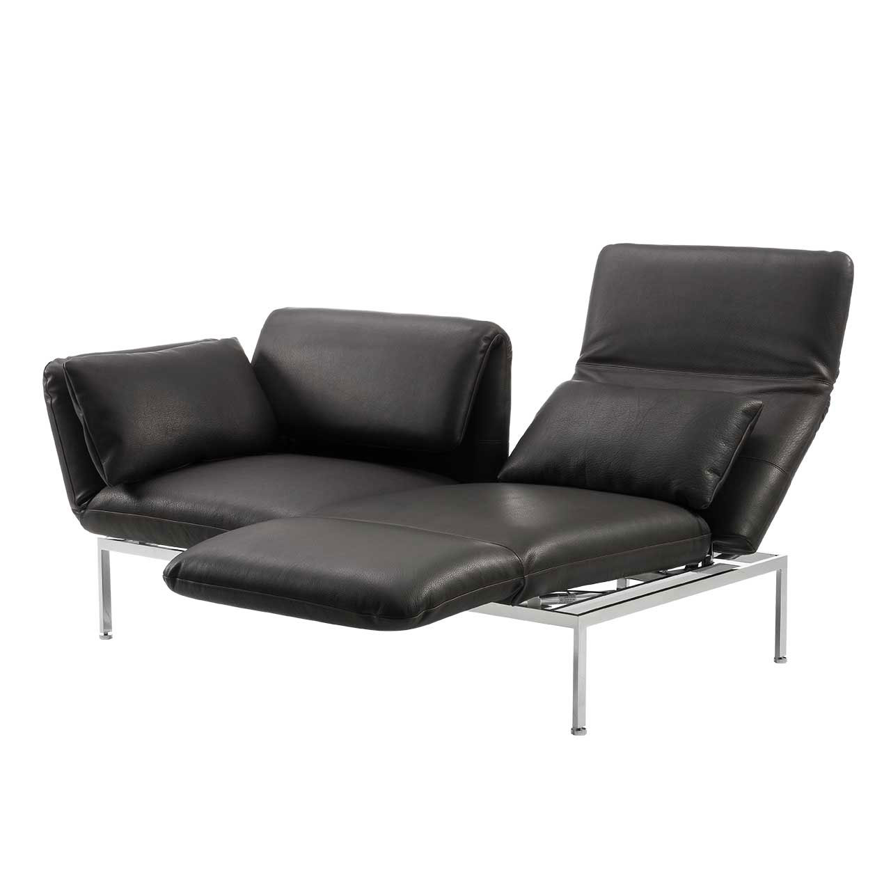Brühl Sofa roro 74205 Leder schwarz Schwarzer Zweisitzer aus Leder. Auf dem Bild links Seitenstütze, Kopflehne umgeklappt. Rechts Chaiselongue mit hochgeklappter Kopfstütze und Fußteil.