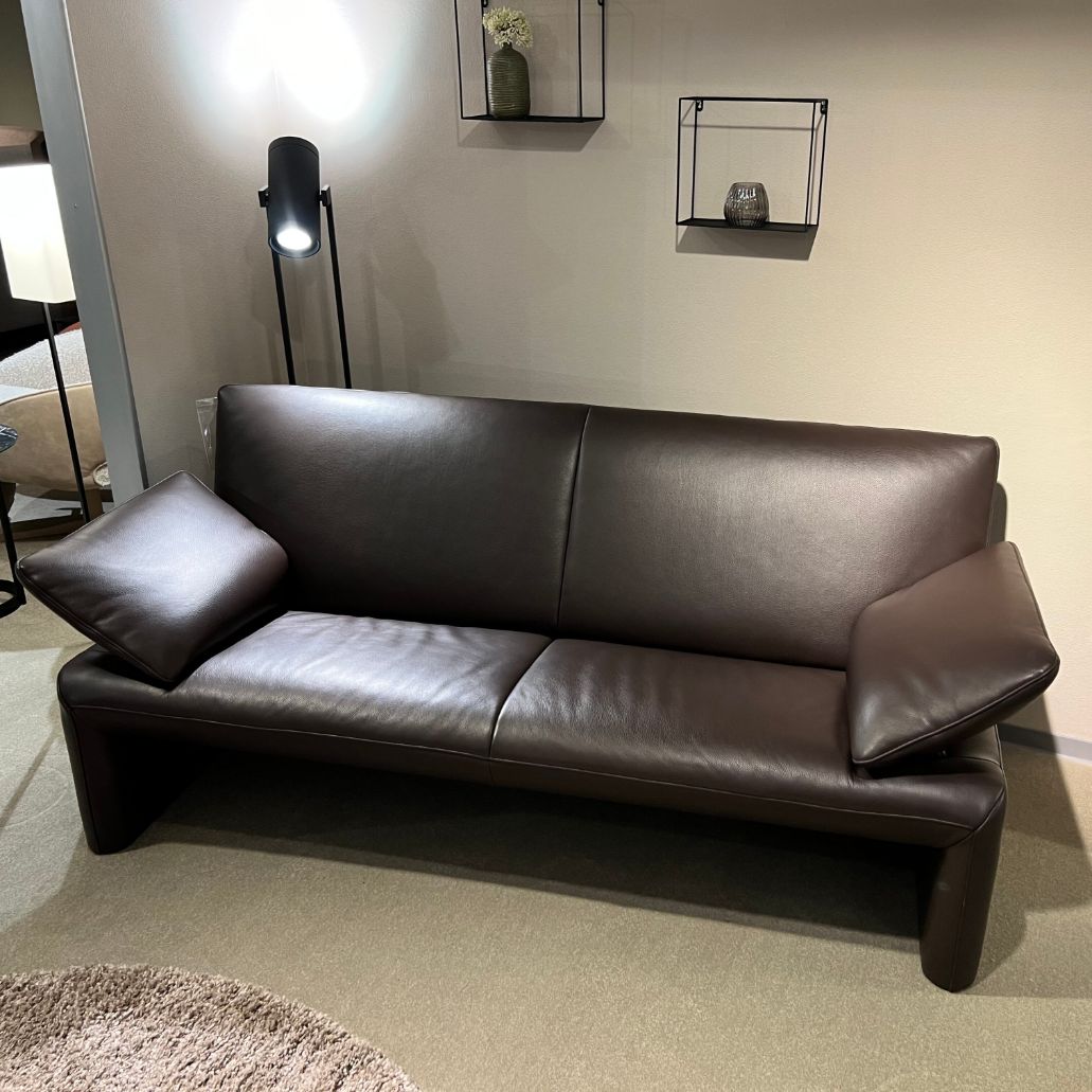 Ausstellungsstück Ledersofa Linea 3-Sitzer in dunkelbraunem Leder