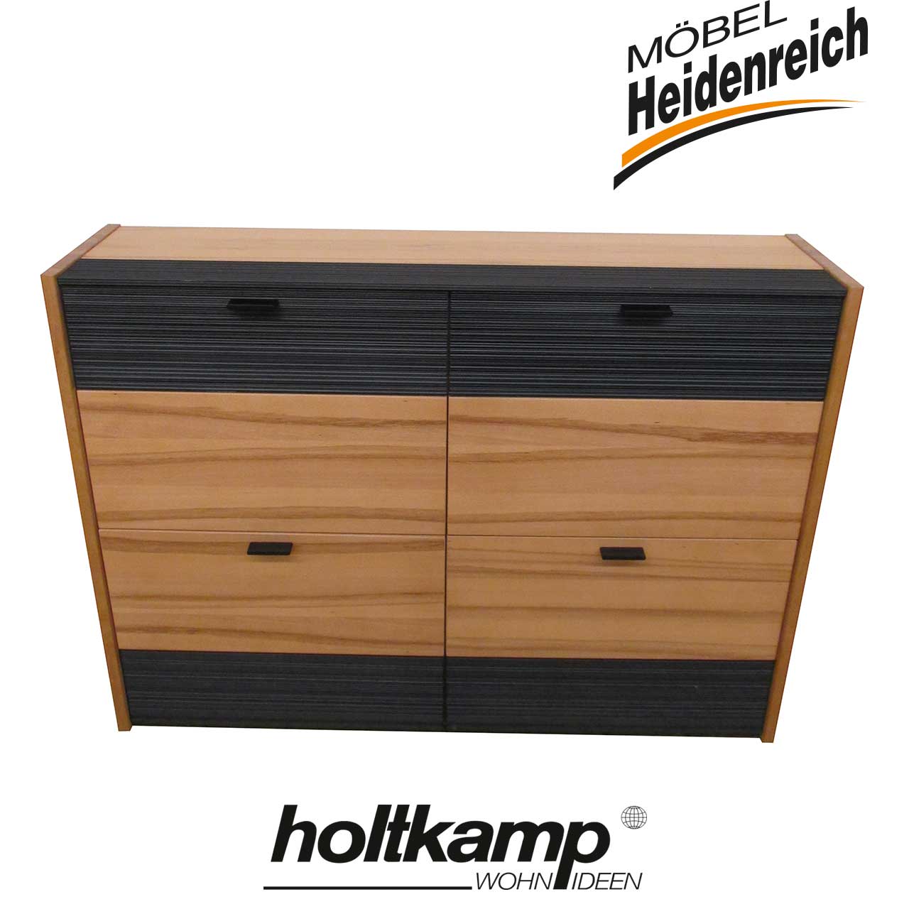 Holtkamp - Schuhschrank Buche Brazil Buche Schuhschrank mit vier Klappen. Oben und unten Absetzung in dunklerer sogenannter Brazil Struktur.